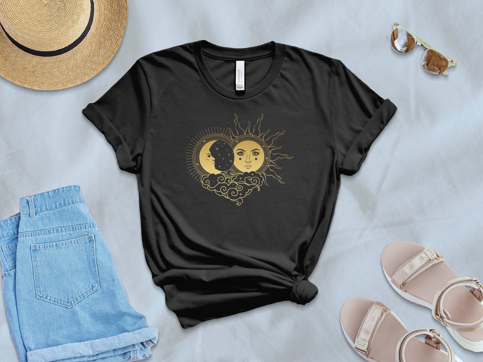 ☀️🌙✨ Captivating sun and moon design