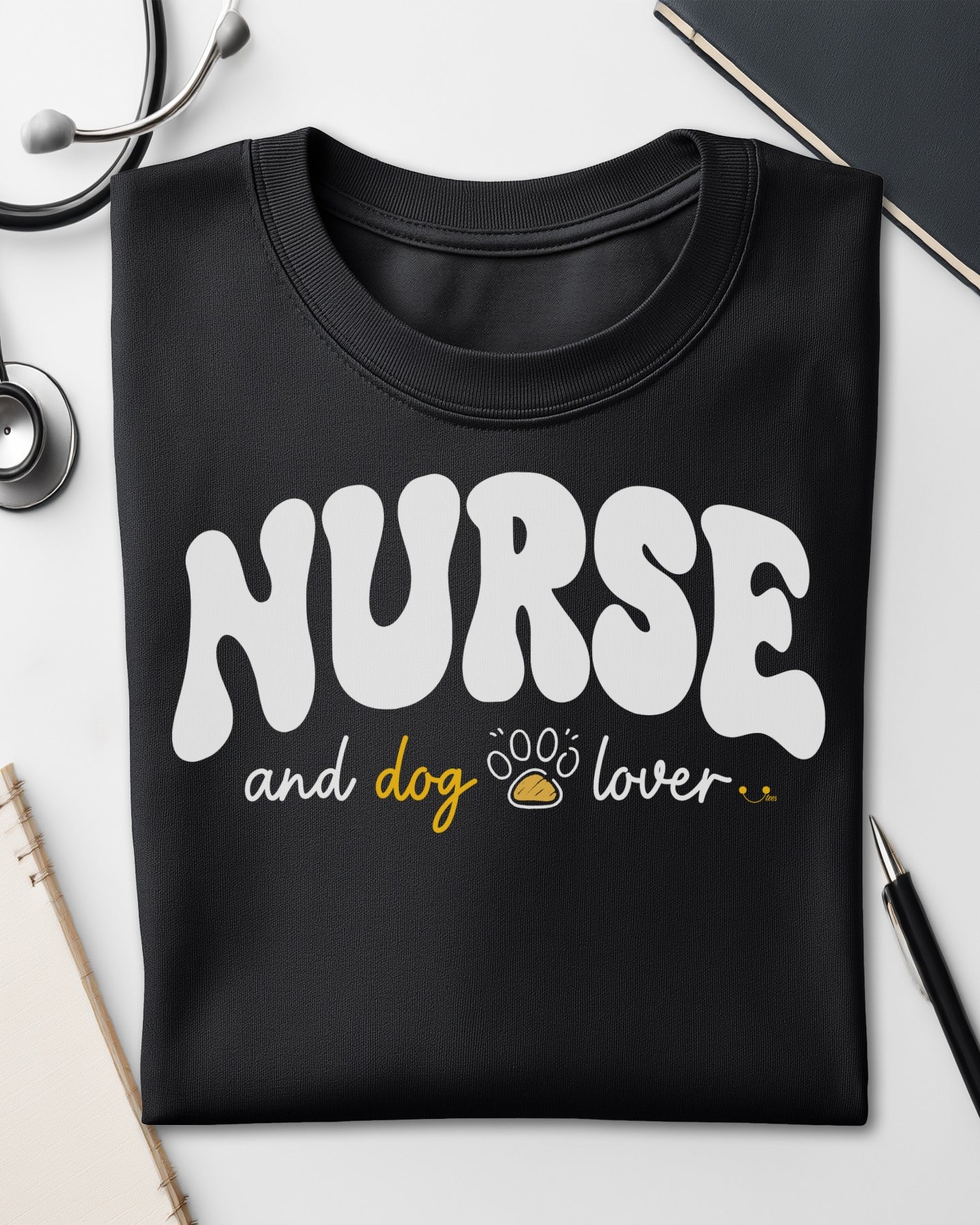 🐾💉🐶 Nurse and Dog Lover