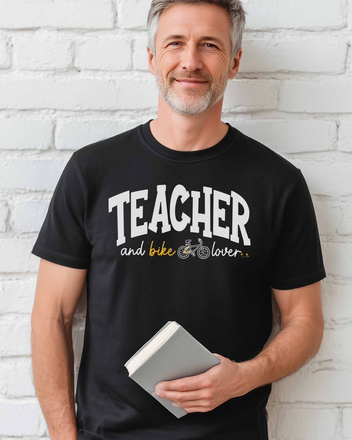 🚲💨🌍 Teacher and Bike Lover